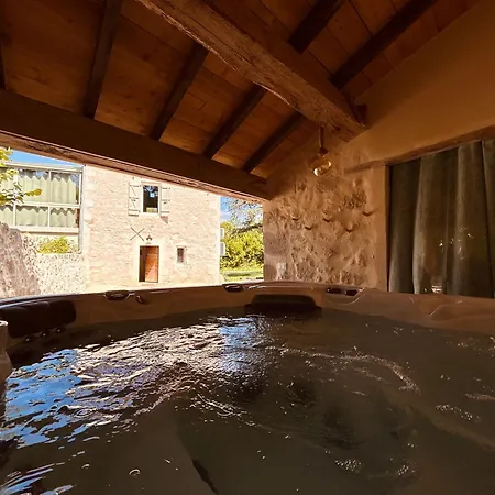 Le Moulin De Toquedonnes Insolite * Saint-Michel (Tarn-et-Garonne)